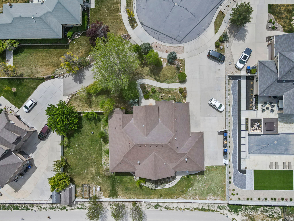 217 E SCENIC PEAK CV Draper, UT 84020