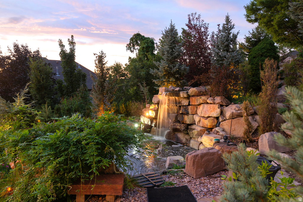 2373 E BEAR HILLS CIR Draper, UT 84020