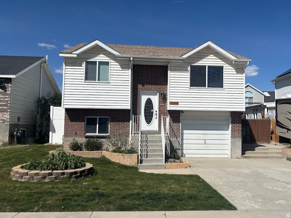 7242 S CALLIE DR West Jordan, UT 84084