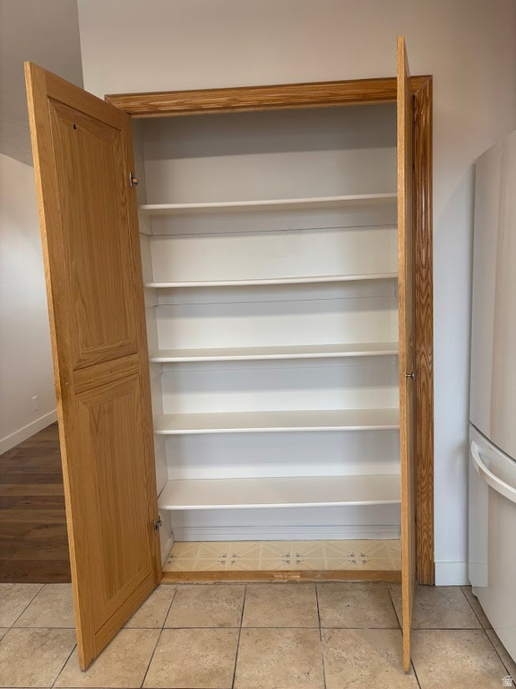 7242 S CALLIE DR West Jordan, UT 84084