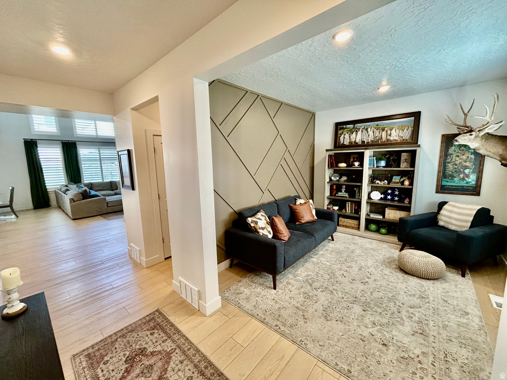 1062 N KENSINGTON HTS Kaysville, UT 84037