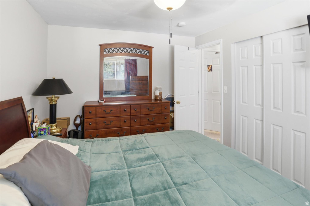 4697 S 2025 W Roy, UT 84067