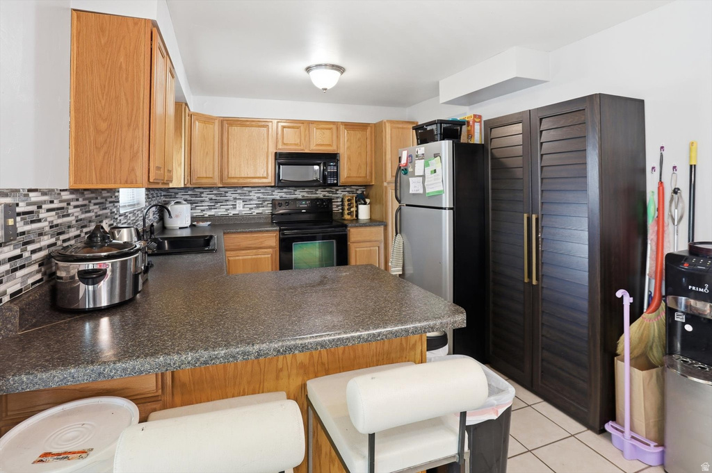 4697 S 2025 W Roy, UT 84067