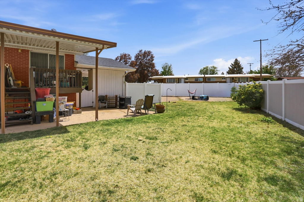 4697 S 2025 W Roy, UT 84067