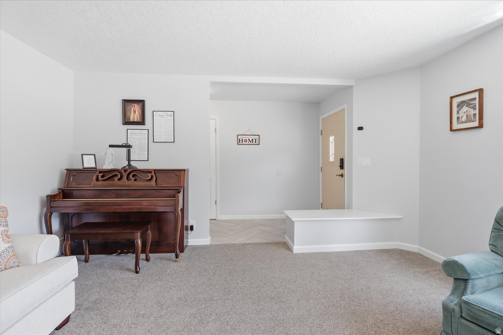 1347 E JUNIPER DR Logan, UT 84321