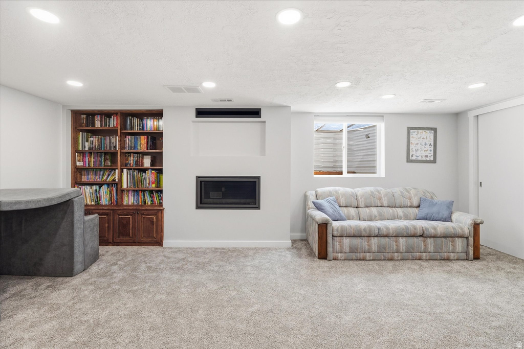 1347 E JUNIPER DR Logan, UT 84321