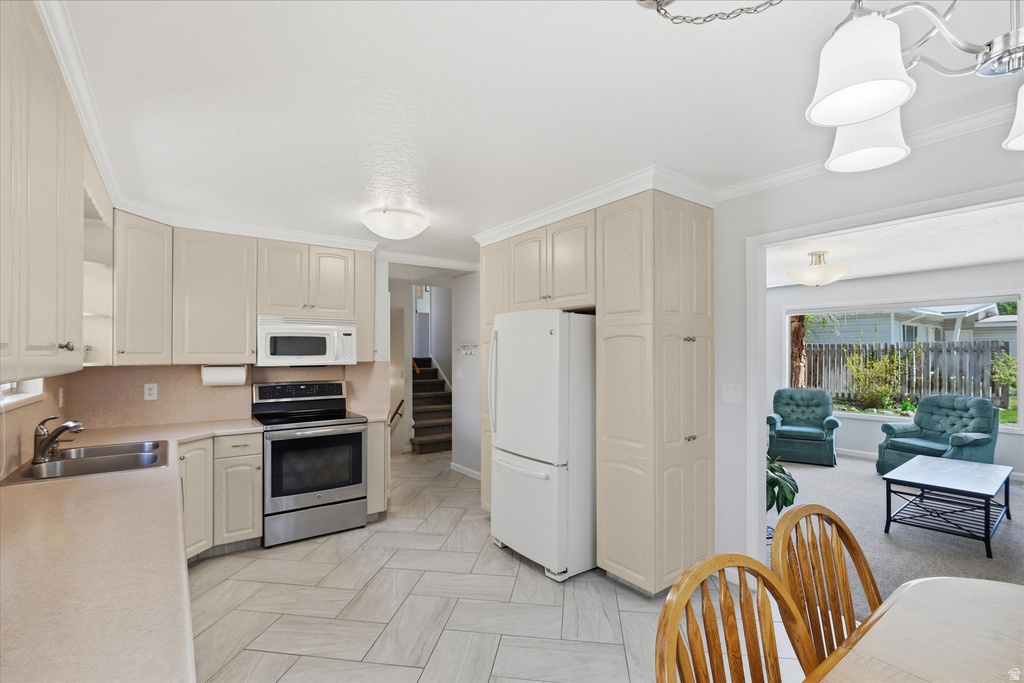 1347 E JUNIPER DR Logan, UT 84321