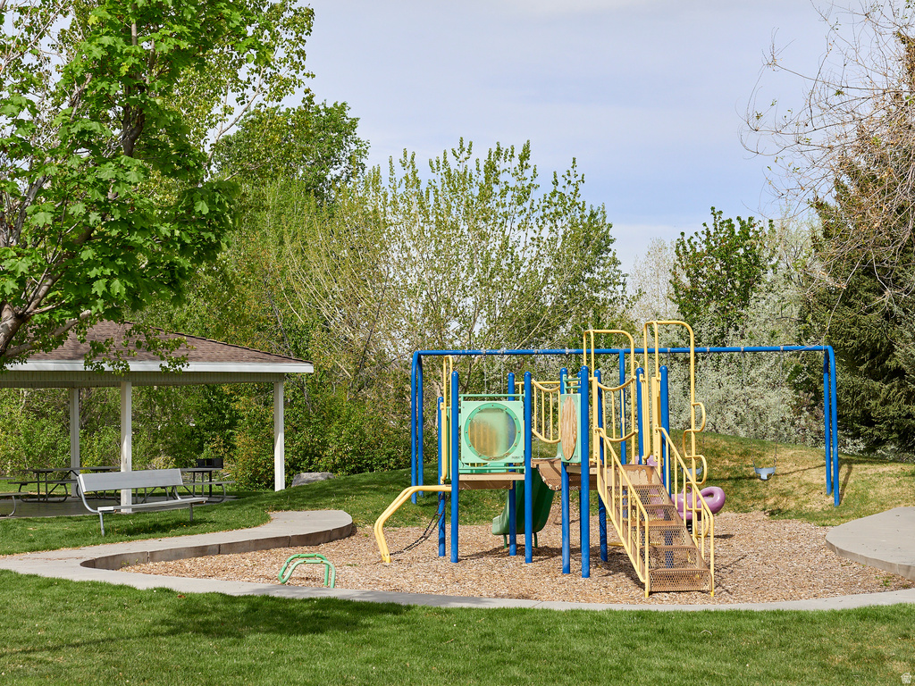 802 W SUGAR MAPLE CT Payson, UT 84651