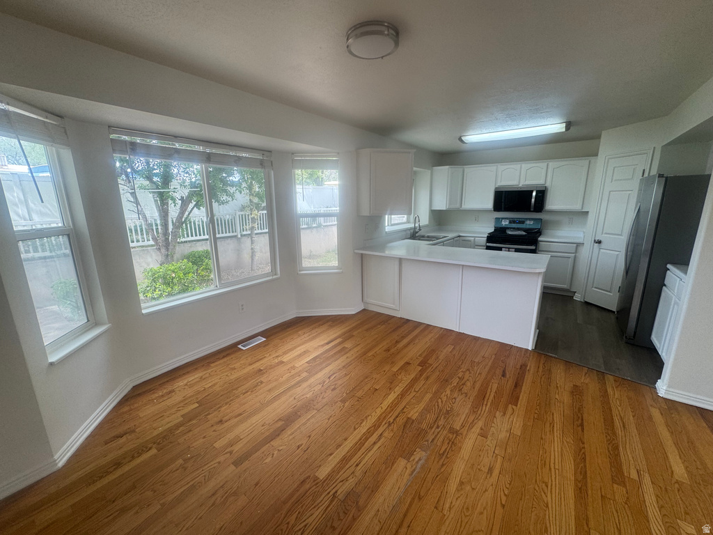 3750 SUFFOLK CIR West Valley City, UT 84119