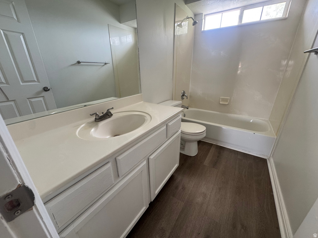 3750 SUFFOLK CIR West Valley City, UT 84119