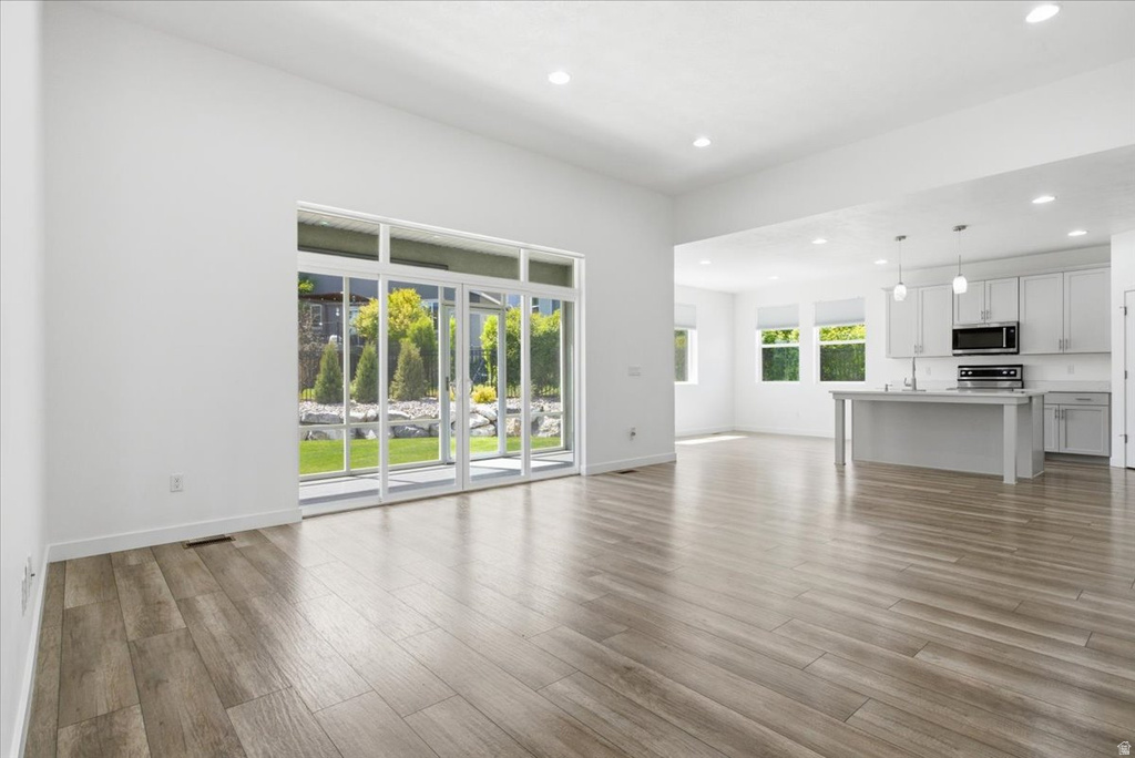 63 E BLISS DR Saratoga Springs, UT 84045