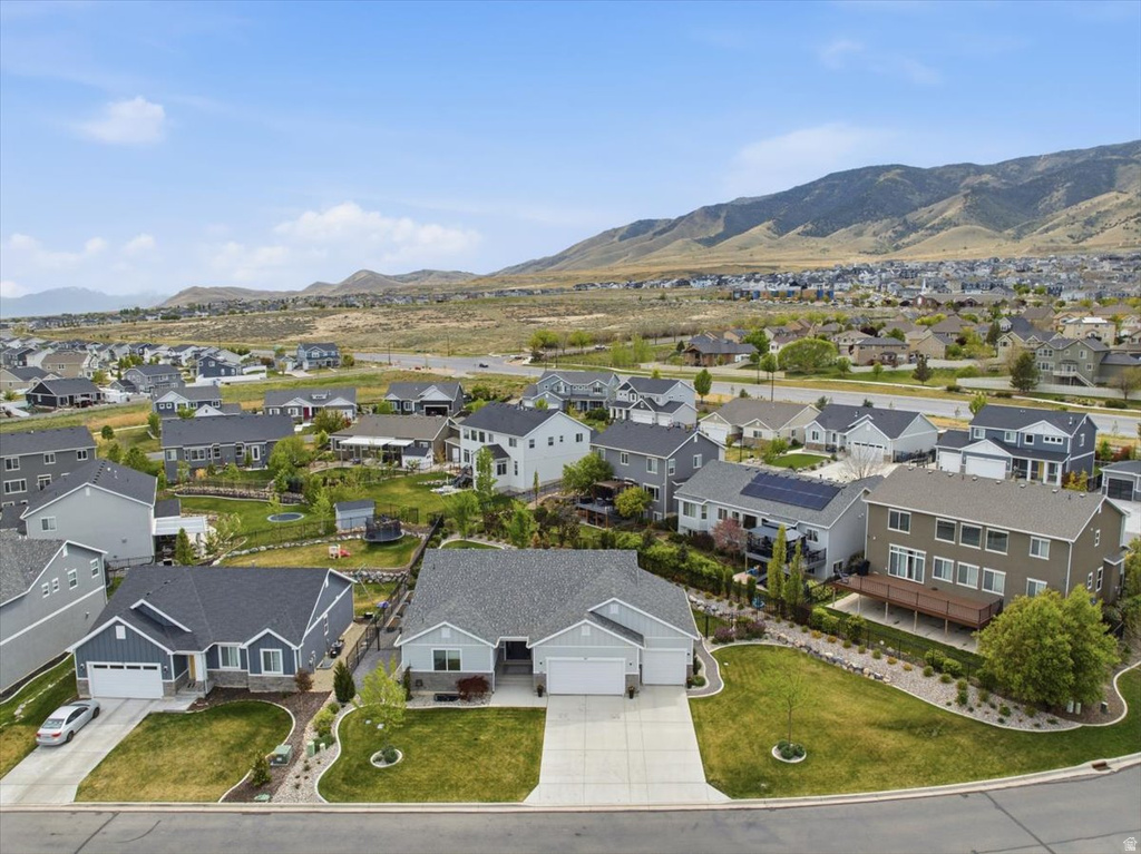 63 E BLISS DR Saratoga Springs, UT 84045