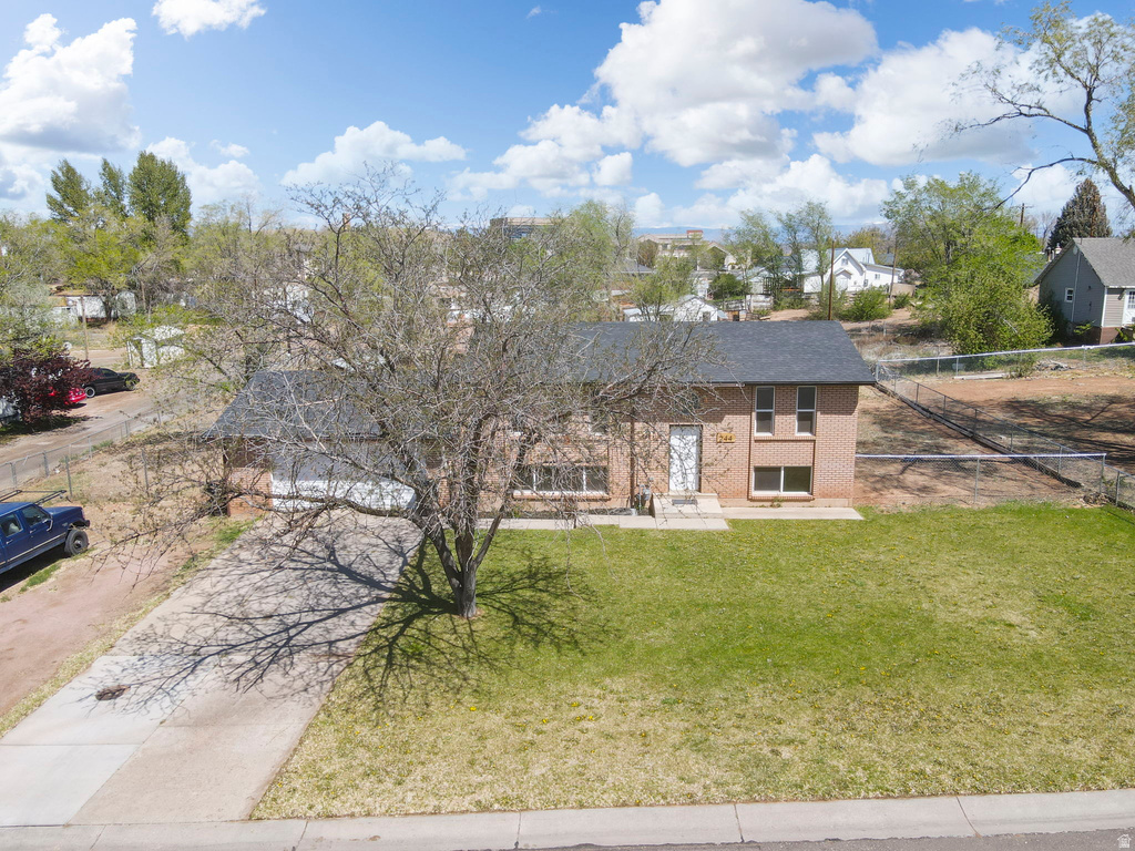 244 W 100 N Roosevelt, UT 84066