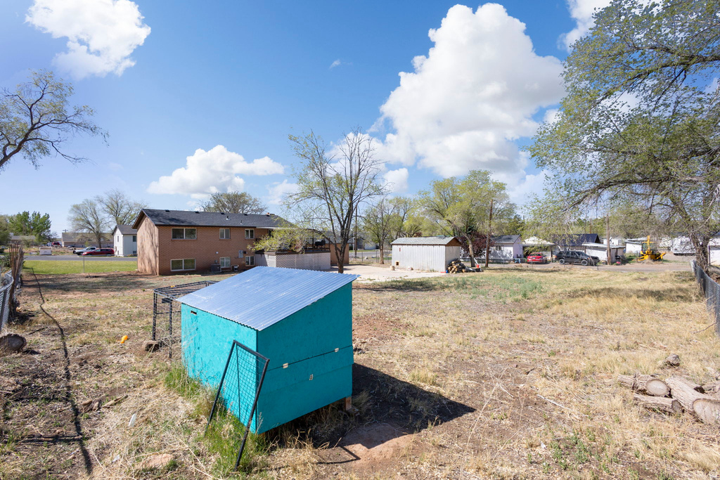 244 W 100 N Roosevelt, UT 84066