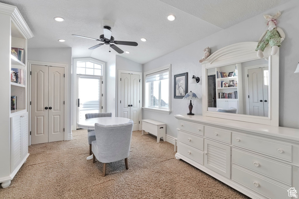 1040 E CANYON RD Hyde Park, UT 84318