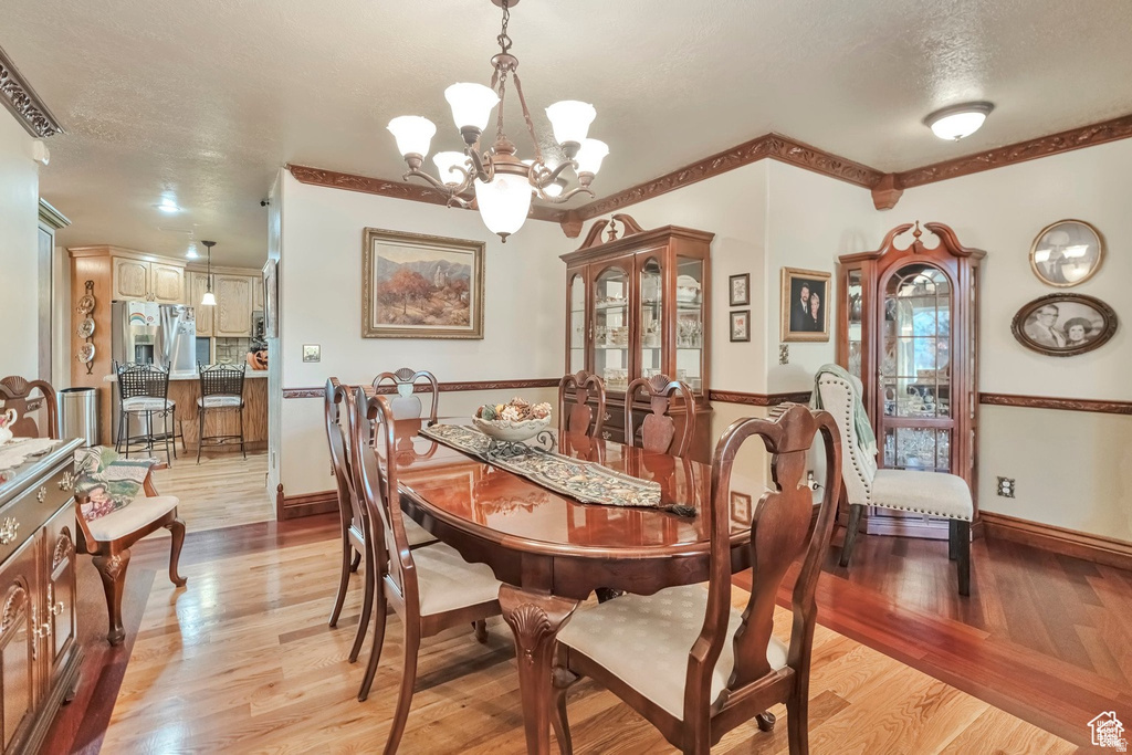 1040 E CANYON RD Hyde Park, UT 84318