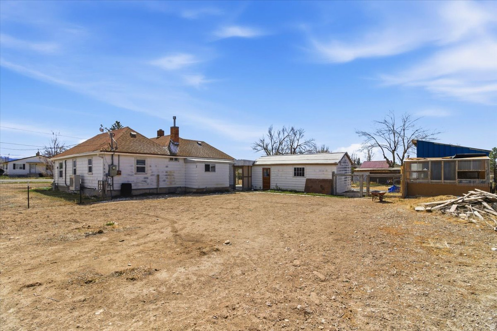 10 S 100 W Centerfield, UT 84622