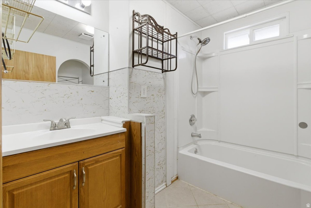 10 S 100 W Centerfield, UT 84622