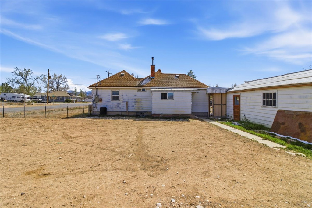 10 S 100 W Centerfield, UT 84622