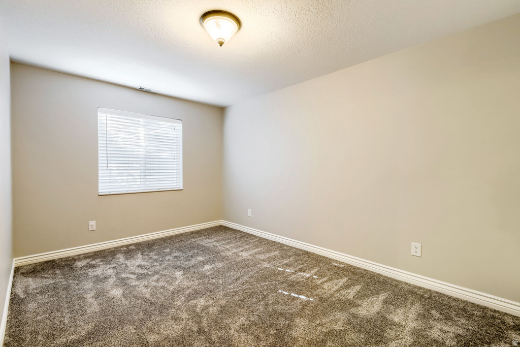 2066 E TIVOLI CT Draper, UT 84020