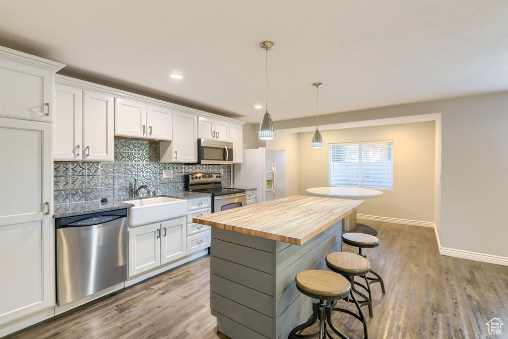 2066 E TIVOLI CT Draper, UT 84020