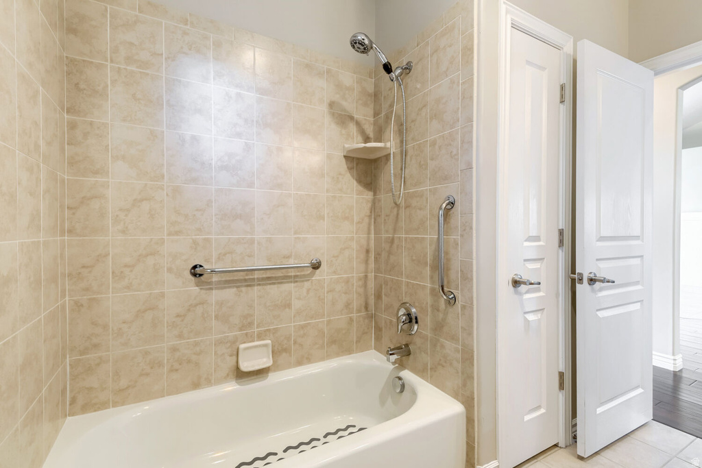2066 E TIVOLI CT Draper, UT 84020