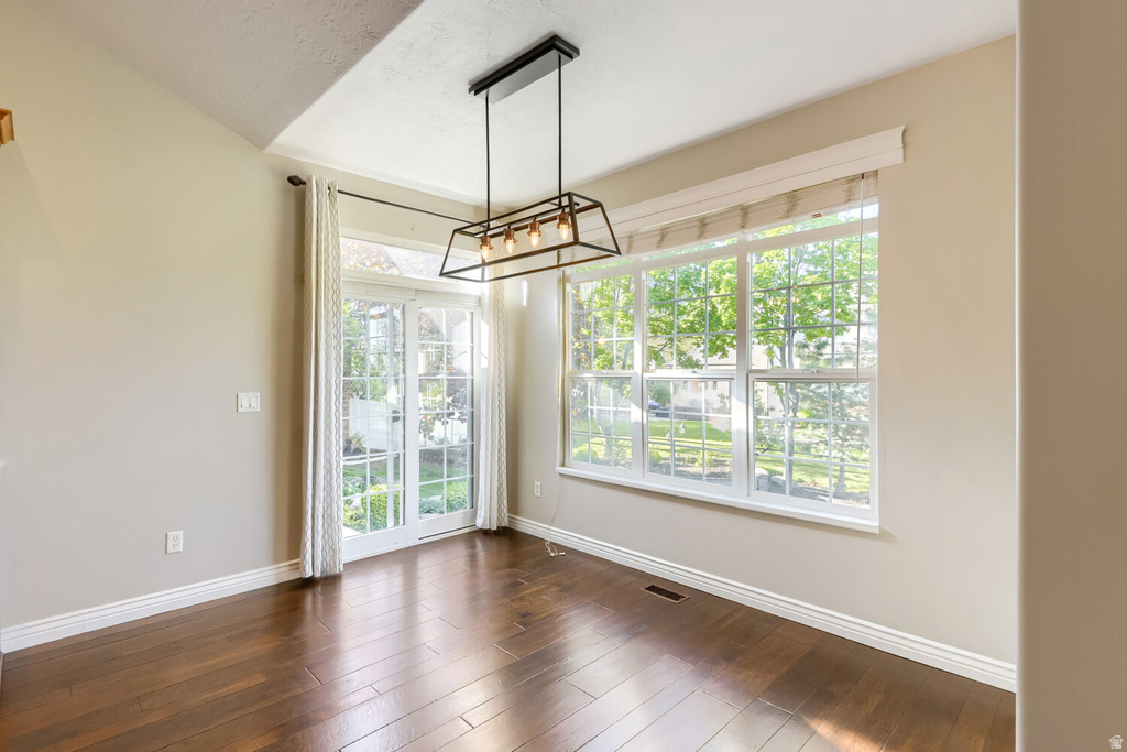 2066 E TIVOLI CT Draper, UT 84020