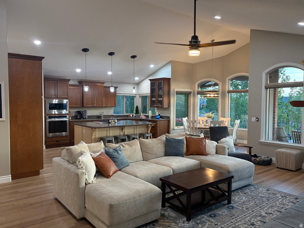 4302 S MONARCH DR Bountiful, UT 84010