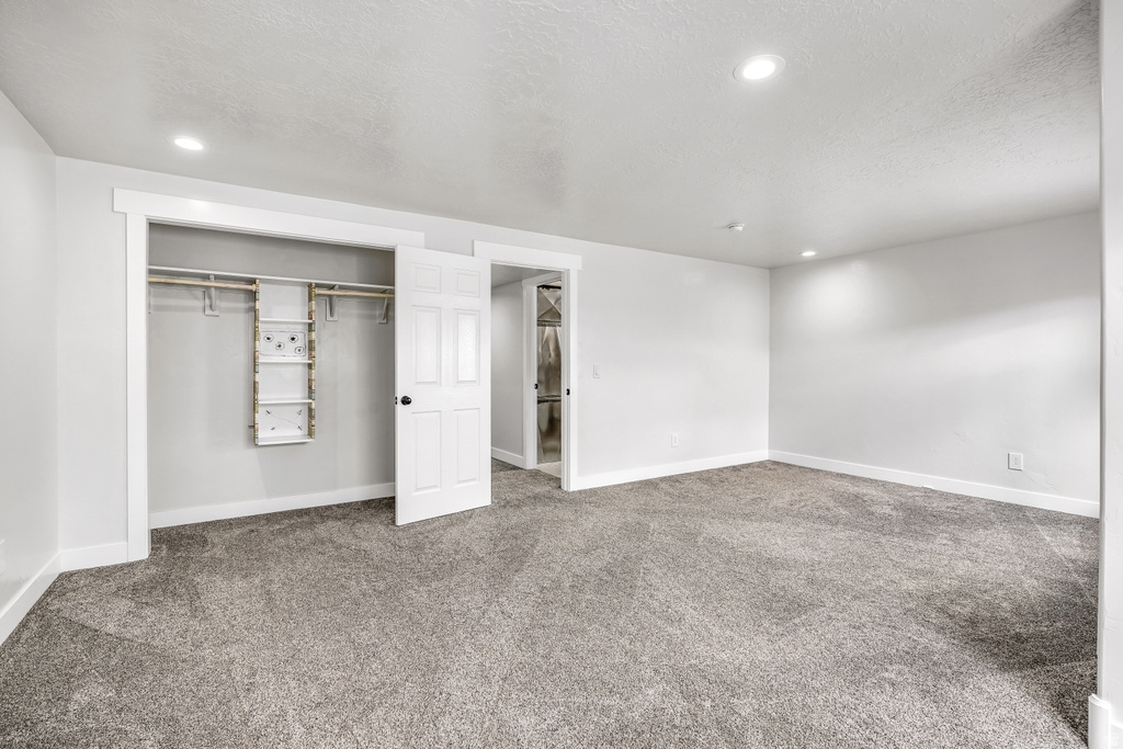 2315 E DUGWAY DR Eagle Mountain, UT 84005