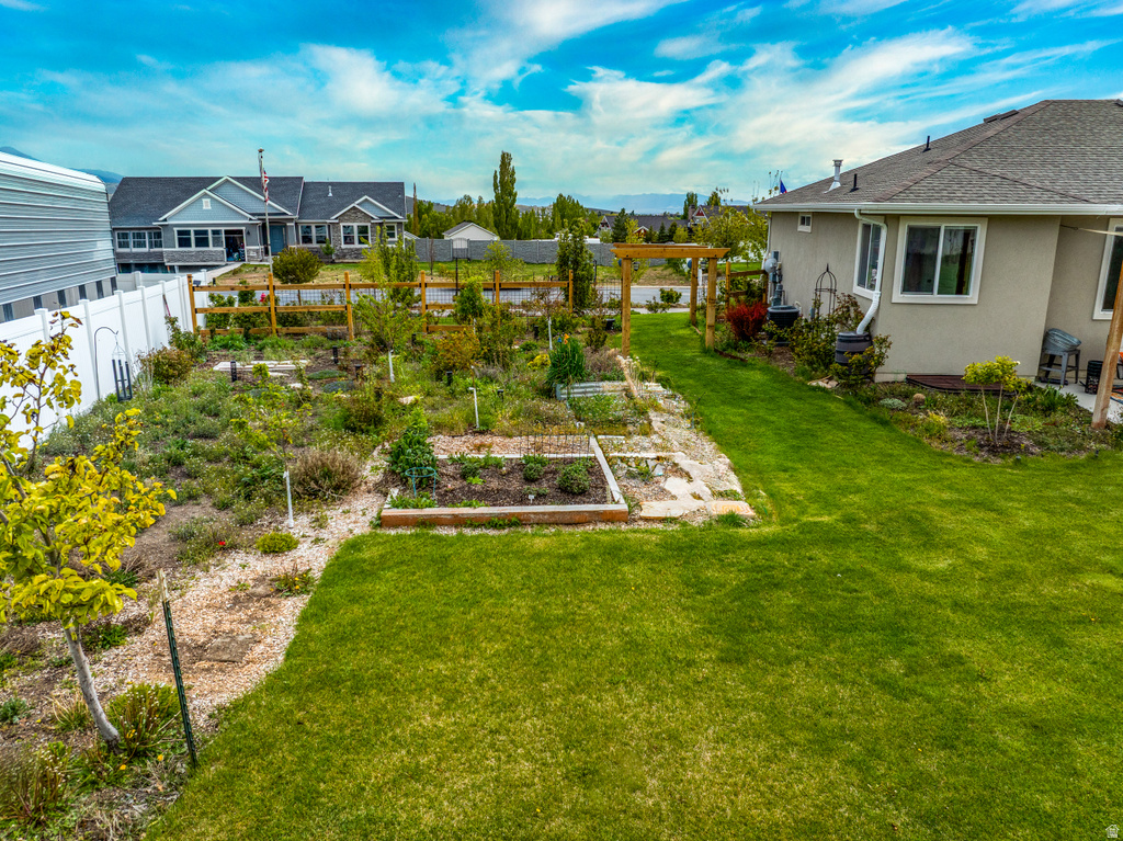 2315 E DUGWAY DR Eagle Mountain, UT 84005