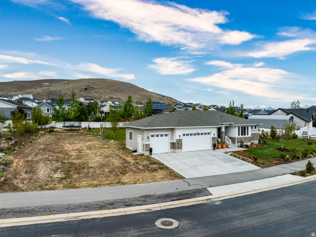 2315 E DUGWAY DR Eagle Mountain, UT 84005