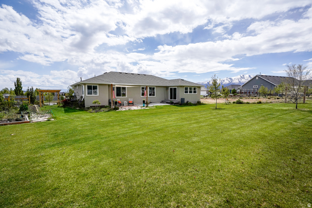 2315 E DUGWAY DR Eagle Mountain, UT 84005