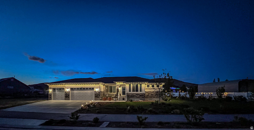 2315 E DUGWAY DR Eagle Mountain, UT 84005