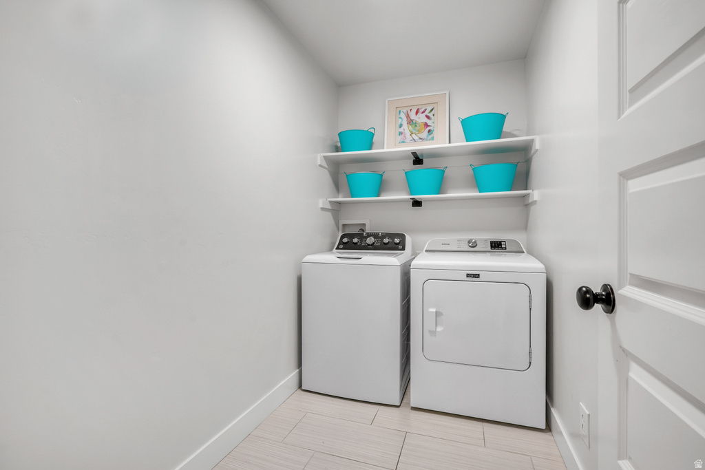 2315 E DUGWAY DR Eagle Mountain, UT 84005