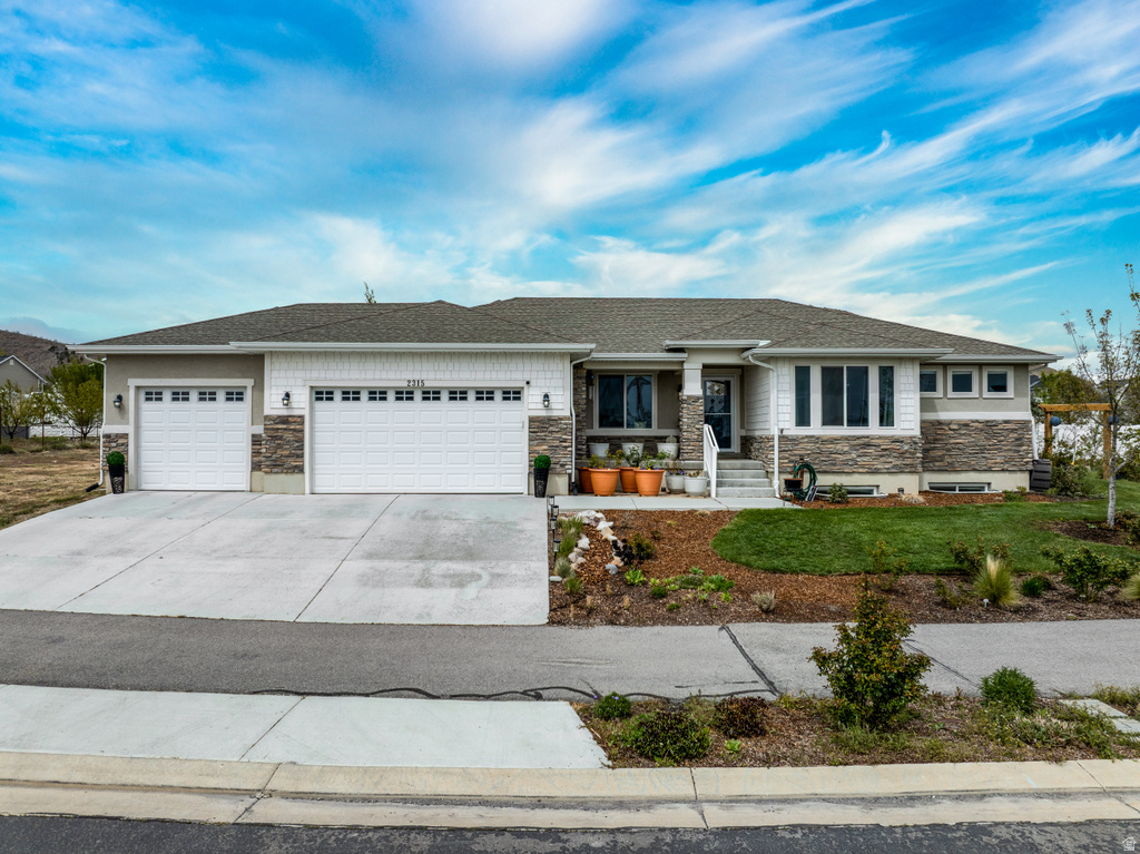 2315 E DUGWAY DR Eagle Mountain, UT 84005