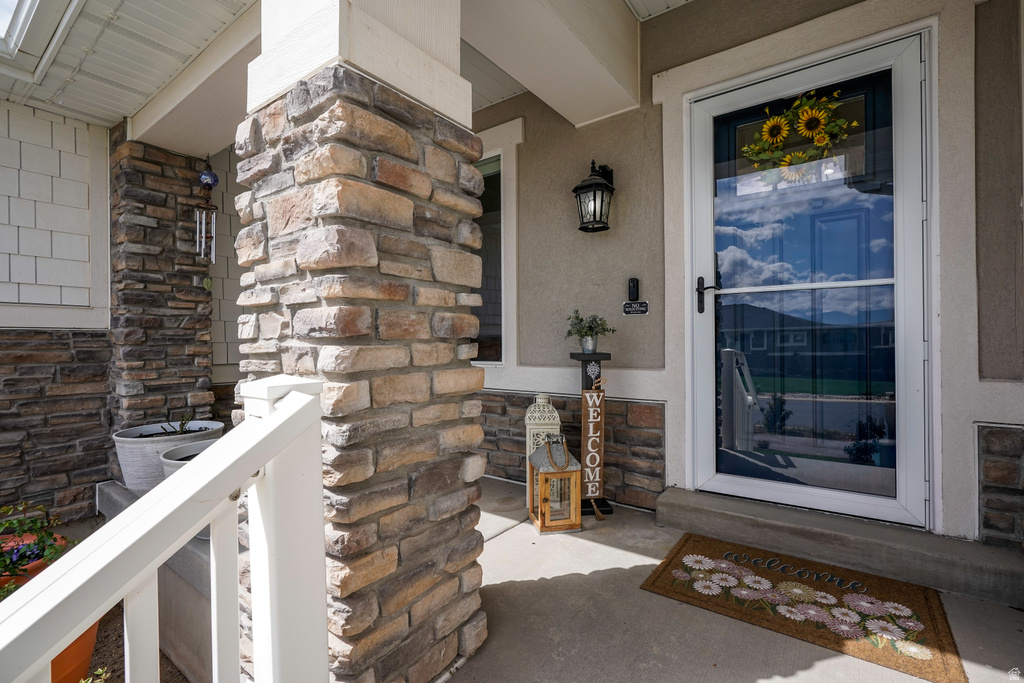 2315 E DUGWAY DR Eagle Mountain, UT 84005