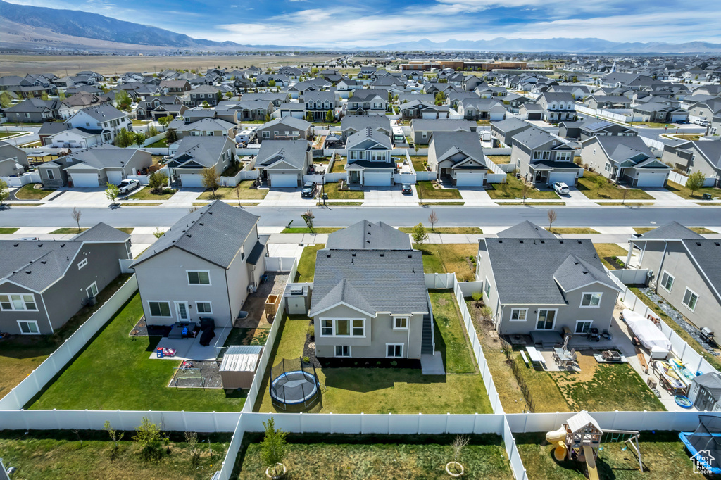 1529 E ERICKSON KNOLL LN Eagle Mountain, UT 84005