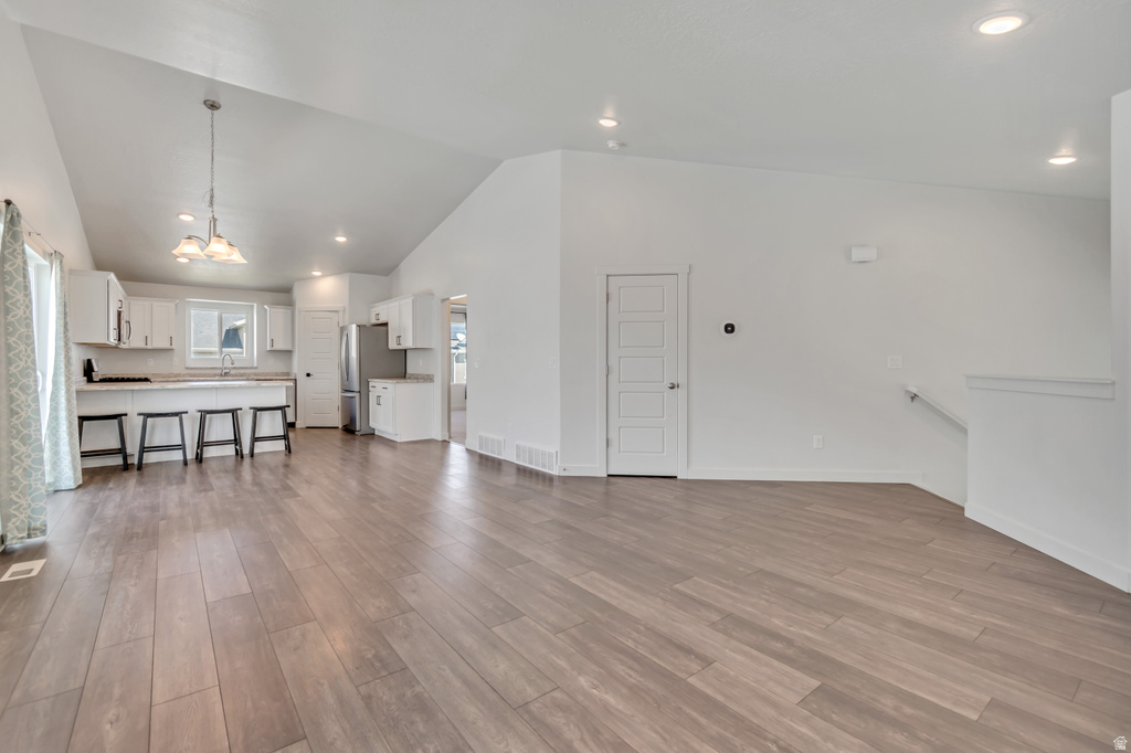 1529 E ERICKSON KNOLL LN Eagle Mountain, UT 84005