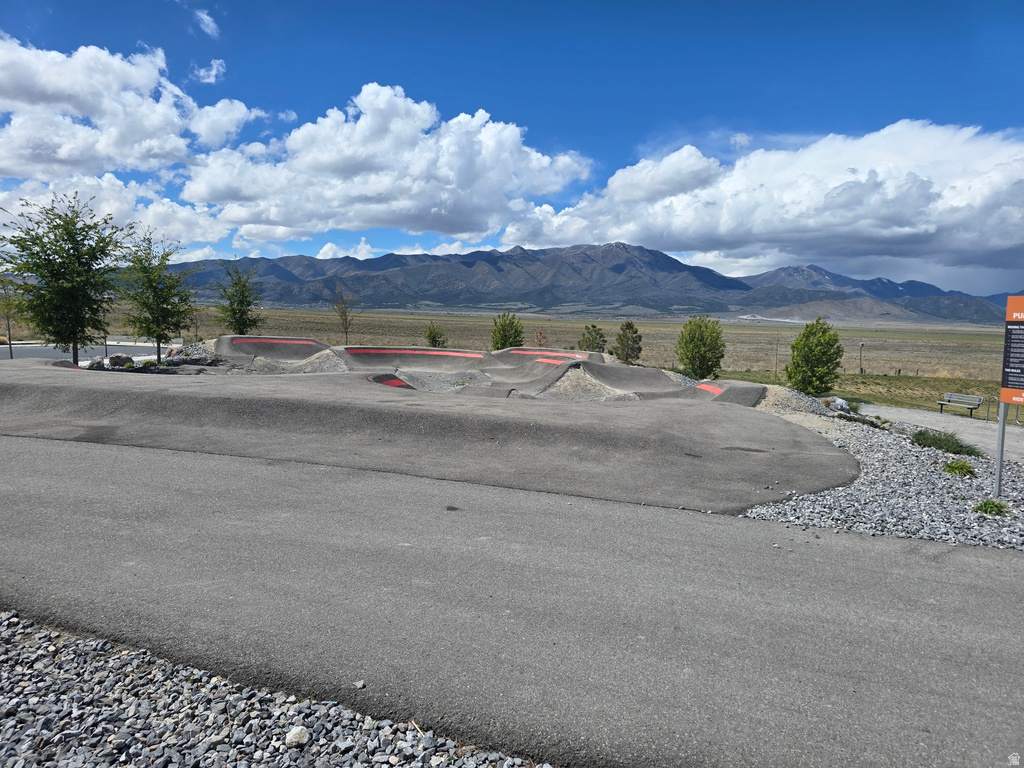 1529 E ERICKSON KNOLL LN Eagle Mountain, UT 84005