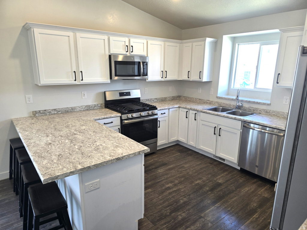 1529 E ERICKSON KNOLL LN Eagle Mountain, UT 84005