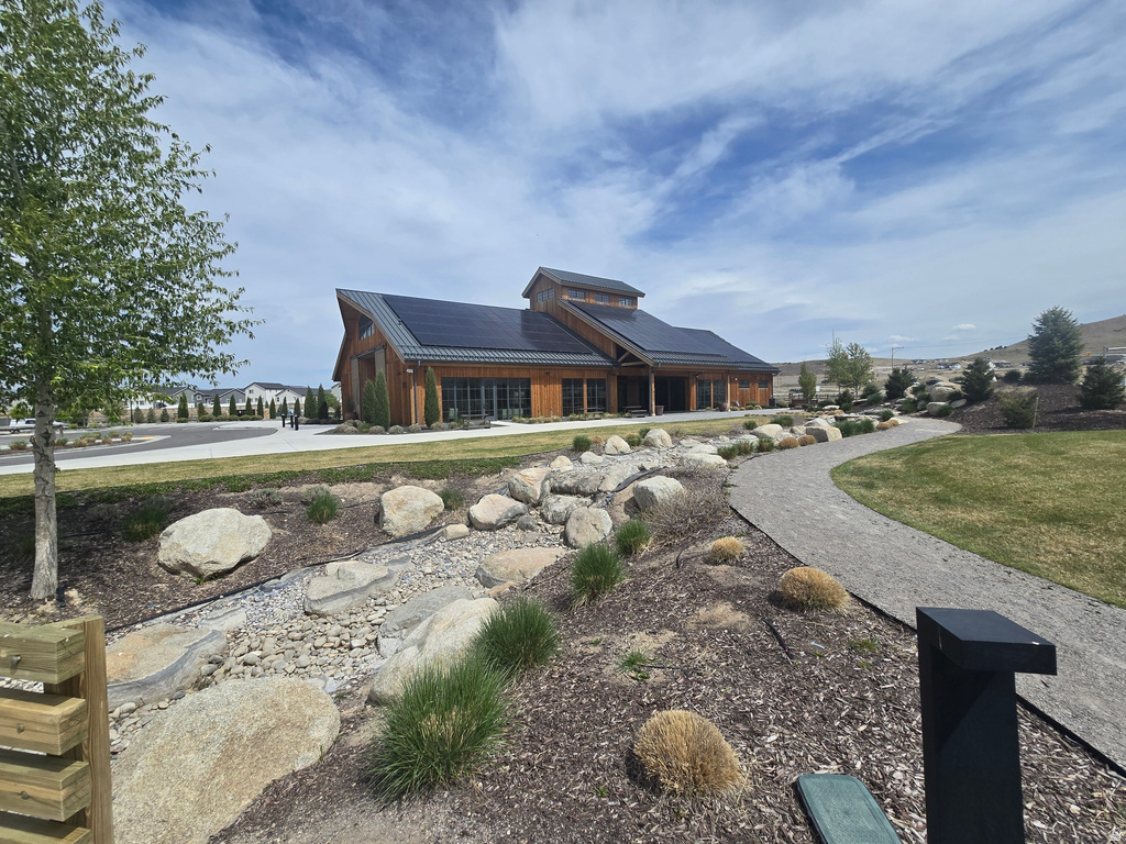 1529 E ERICKSON KNOLL LN Eagle Mountain, UT 84005