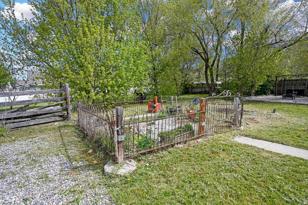 5 E 200 N Providence, UT 84332