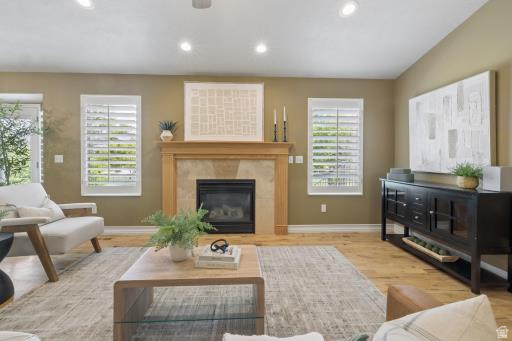 1097 W SNOWFLAKE CIR South Jordan, UT 84095