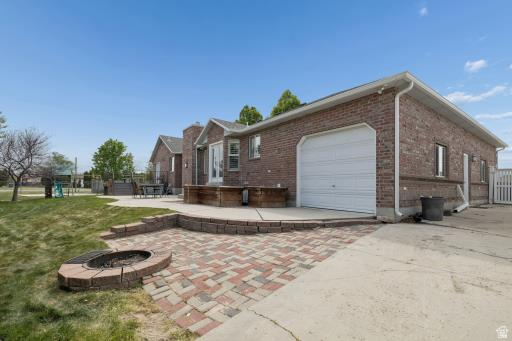 1097 W SNOWFLAKE CIR South Jordan, UT 84095