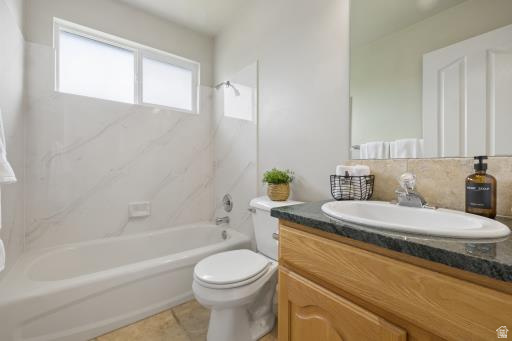 1097 W SNOWFLAKE CIR South Jordan, UT 84095