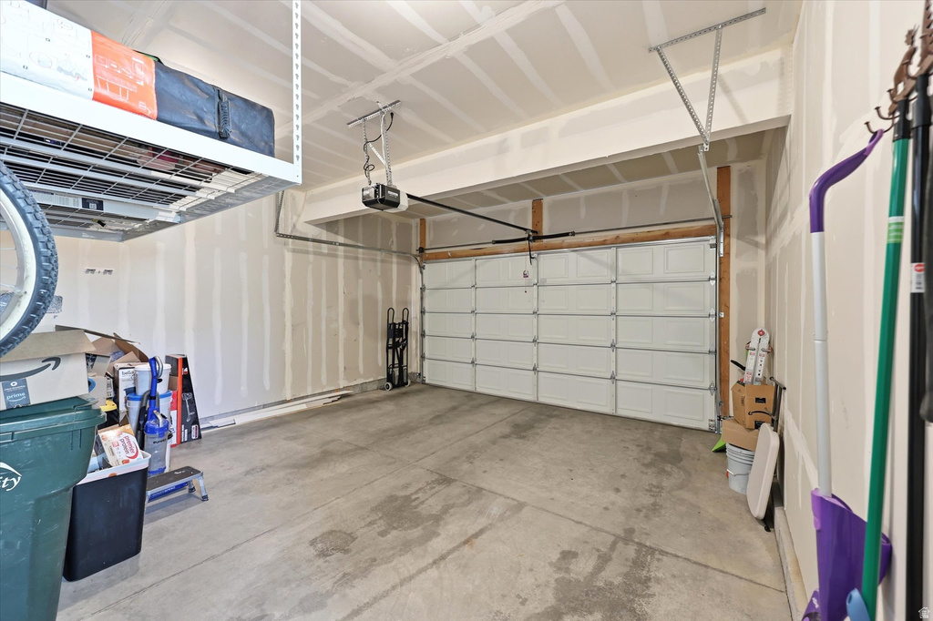 25 W 555 LN #19 Tooele, UT 84074