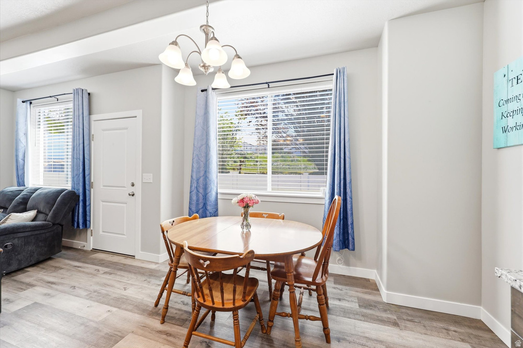 25 W 555 LN #19 Tooele, UT 84074