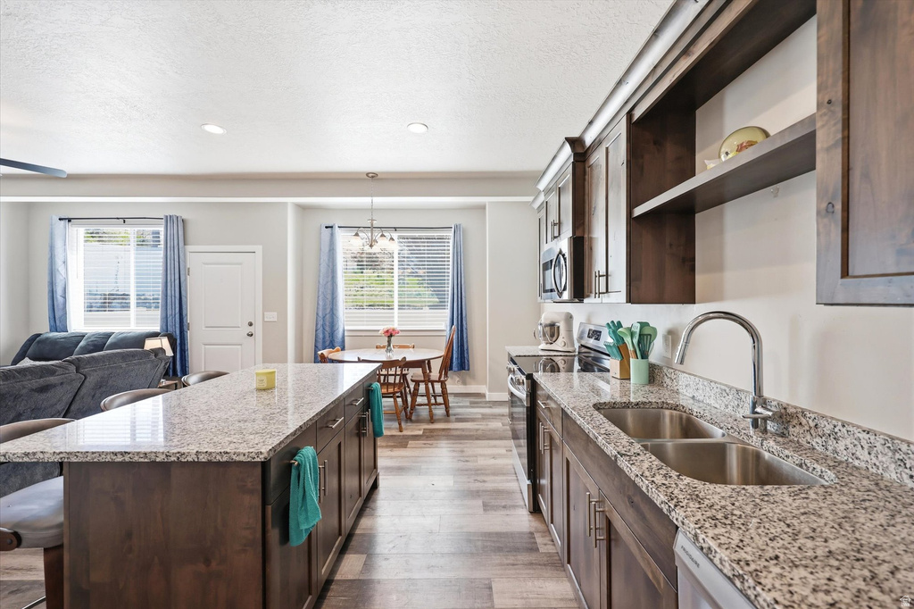 25 W 555 LN #19 Tooele, UT 84074