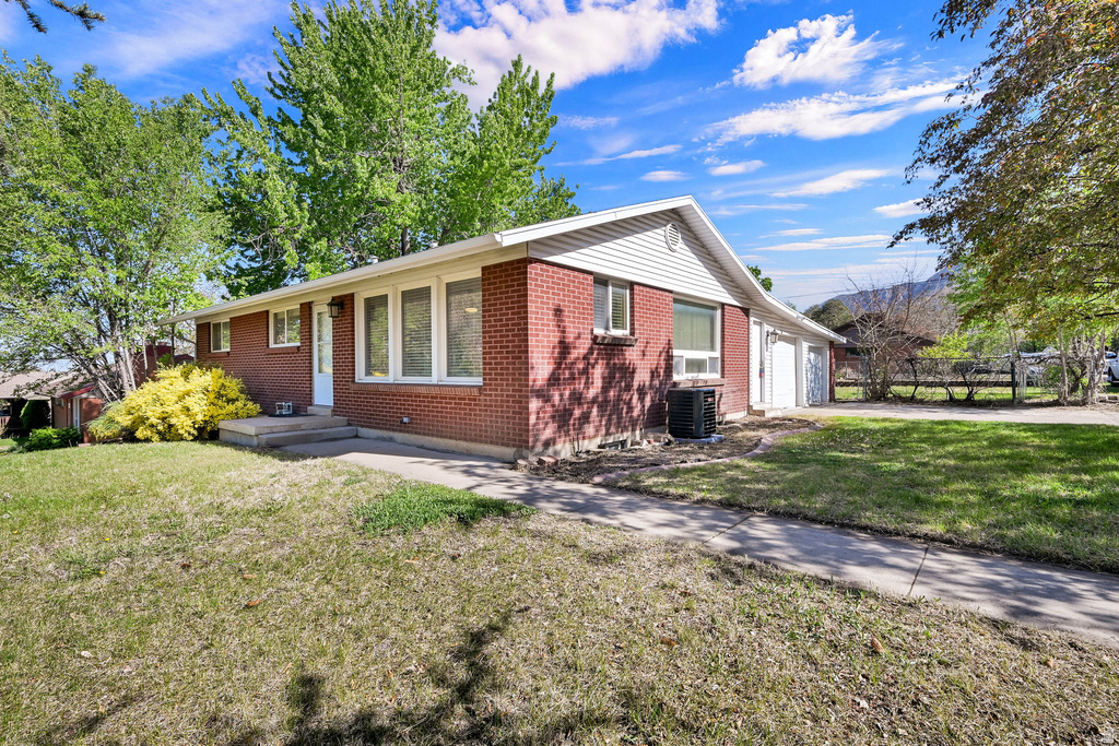 1302 E 4275 S Ogden, UT 84403