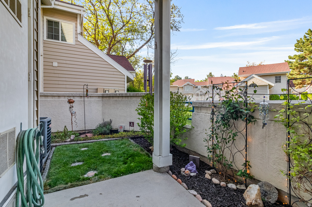 5438 S SPINNAKER ROW Salt Lake City, UT 84123